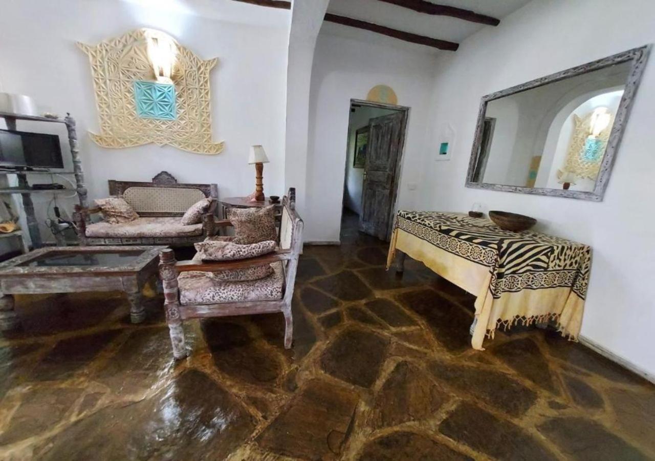 Marine Holiday House Malindi Exterior foto