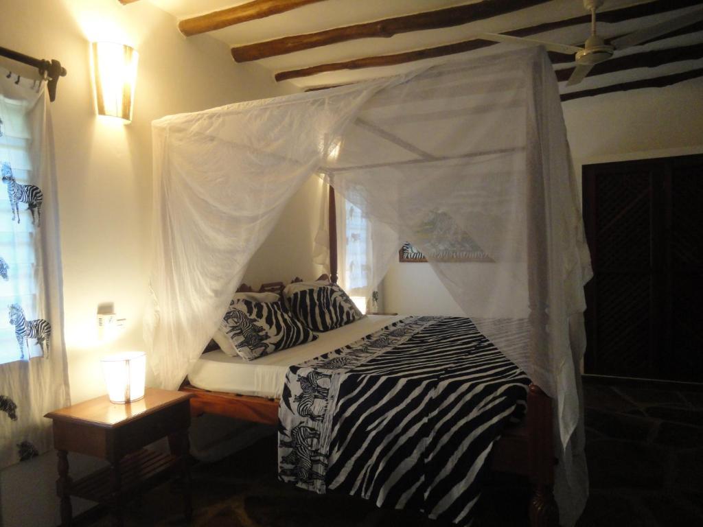 Marine Holiday House Malindi Habitación foto